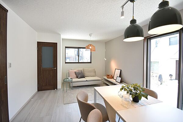 リビング/ダイニング