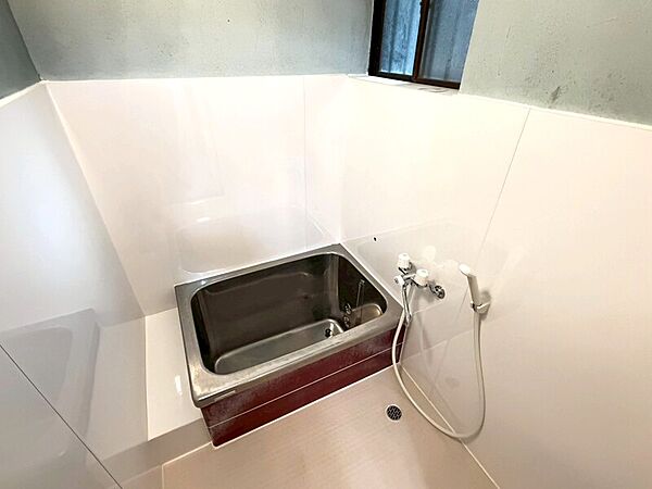 2026年2月：お風呂カバー工法・塗装