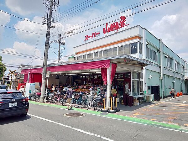 スーパー山田屋久津川店