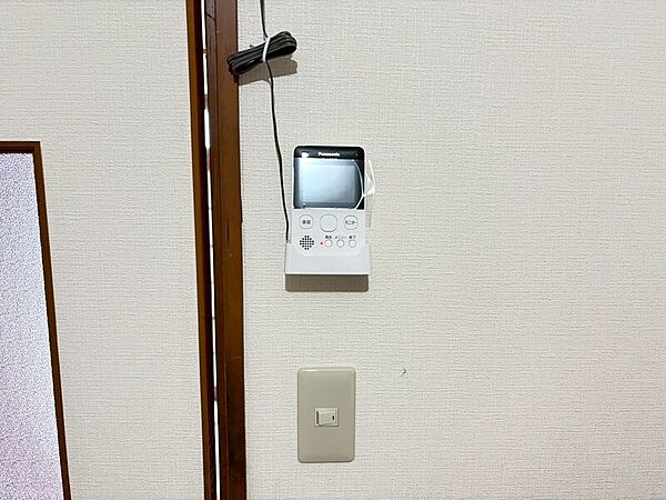 ＴＶモニター付きインターホンございますので、防犯面も安心です♪