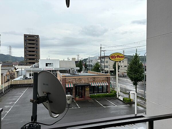 バルコニーを拡大表示