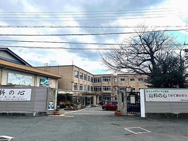 京都市立山科中学校