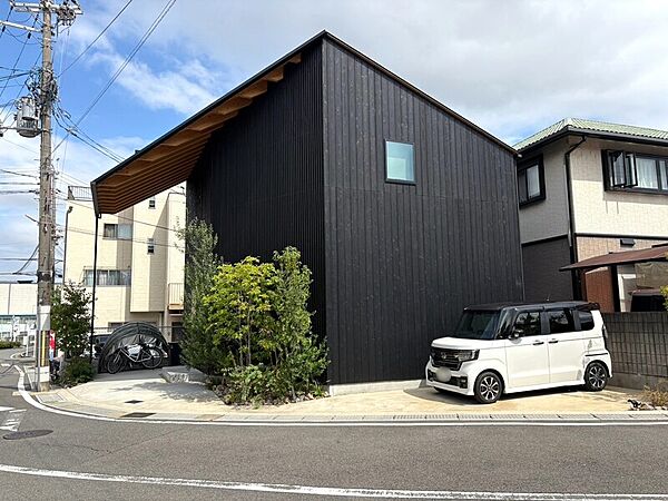 駐車スペース＆駐輪スペースございます♪（※車種により駐車不可の場合あり）