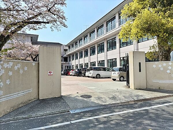 京都市立上京中学校