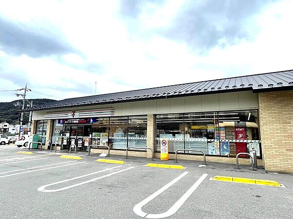 セブンイレブン京都山科百々町店