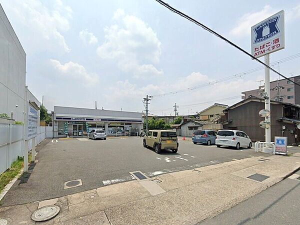 ローソン宇治六地蔵店