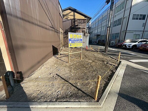 阪急「西院」駅より徒歩6分・京福「西院」駅より徒歩8分・ＪＲ「丹波口」駅より徒歩18分 ！