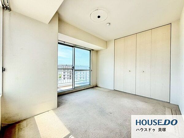 ご家族揃ってお休みいただける、広々としたお部屋です。