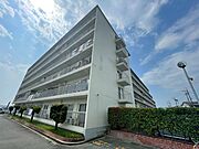 金剛駅より徒歩8分 1階 築52年の賃貸物件
