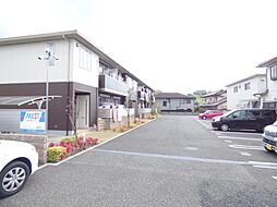 5 / 11