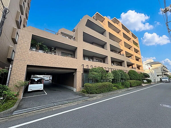 マンション外観写真
