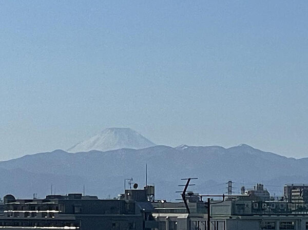 眺望（バルコニーから富士山が見えます）