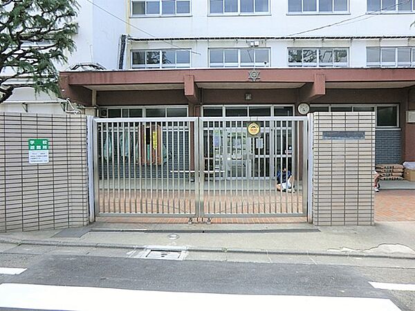 ◇閑静で穏やかな住環境は、子育て世帯も安心の立地です。