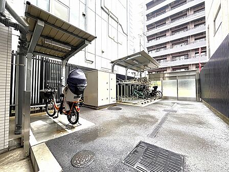 駐輪場