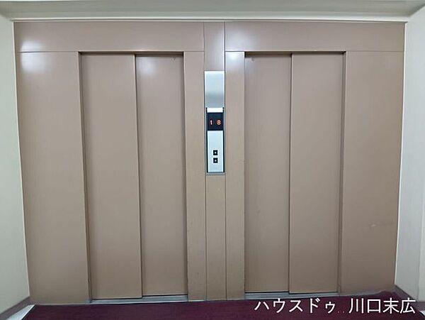 エレベータ