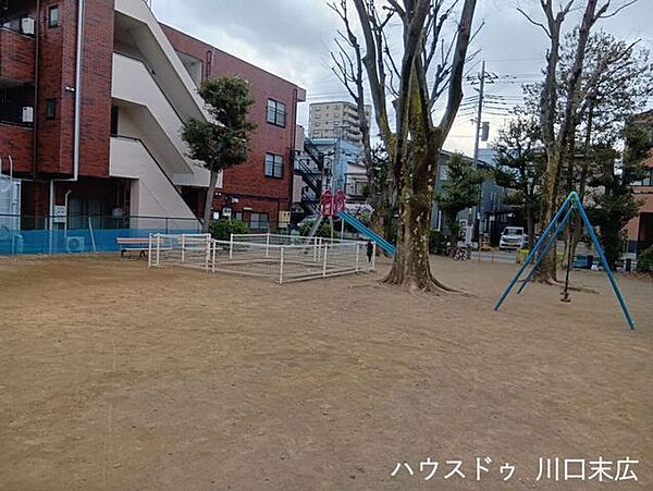 青三北公園24時間いつでも利用できる落ち着いた公園です。お子様との外遊びや休日のリフレッシュに最適。一時避難場所にも指定されており、毎日の暮らしに確かな安心感をもたらしてくれます。 570m