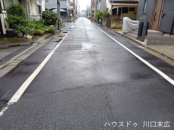 前面道路含む現地写真