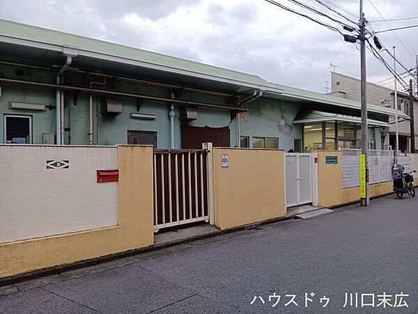 川口市立青木保育所平日7:00～19:00（土曜18:00まで）開所しており、共働きのご家庭も安心です。閑静な住宅街に位置し、お子様が健やかにのびのびと成長できる子育て世帯に嬉しい環境です。 470m