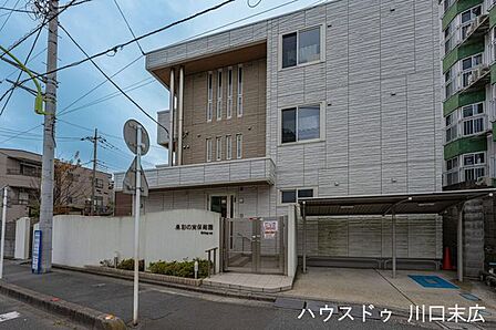 彩の実保育園 共育(ともいく)を理念に掲げ、ご家庭と保育園が一緒に子育てを支えるアットホームな場。セキュリティはオートロック+セコムで安全性も高く、きめ細やかな保育と四季折々の行事が子供たちの成長を…