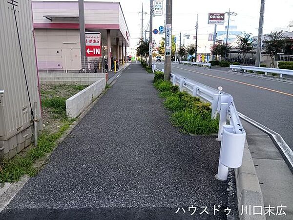 前面道路含む現地写真