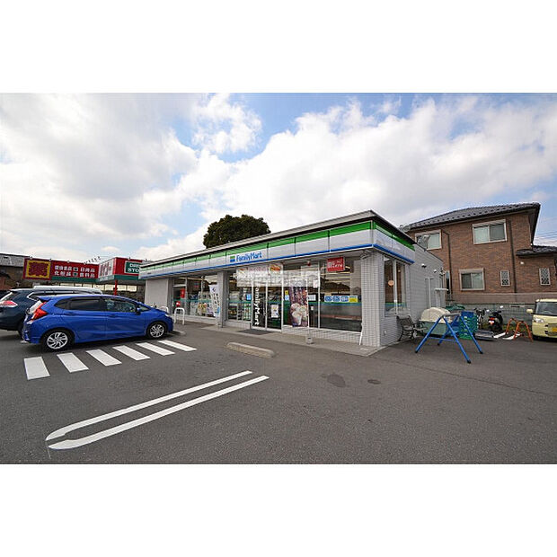 ファミリーマート入間春日町店