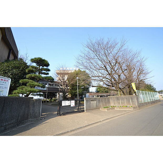 三ケ島中学校