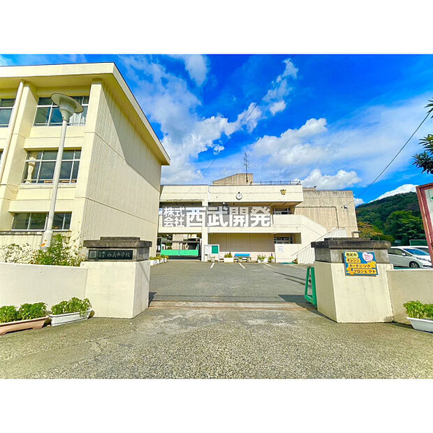 入間市立西武中学校