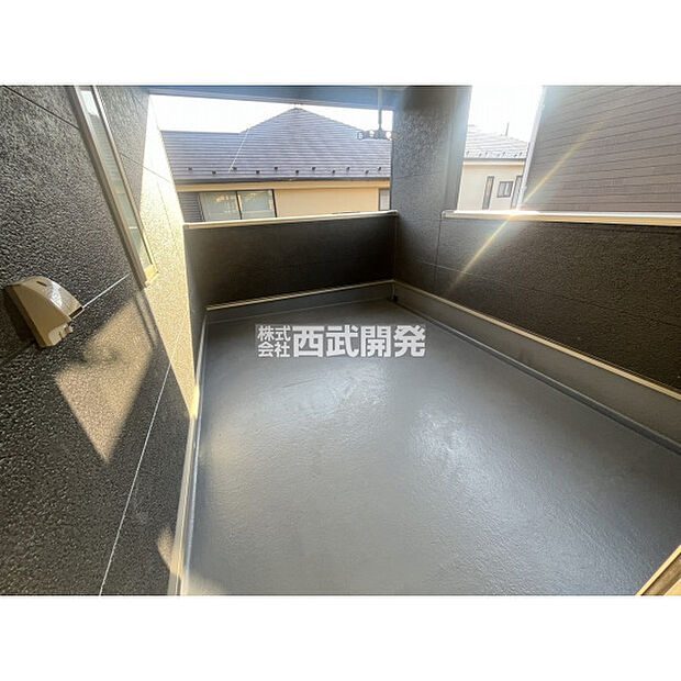 2号棟/バルコニー（令和7年12月撮影）