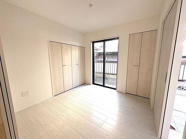 1階洋室。子供部屋にもいいですね。