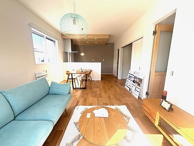 笑顔が溢れる、心和むリビング