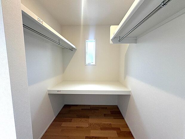 2階ウォークインクローゼット