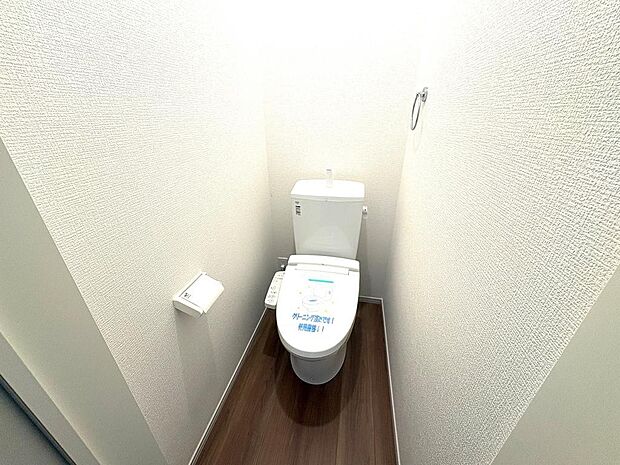 1階と2階にトイレがあるので、朝の渋滞もなくご家族が病気などの時にも便利です。