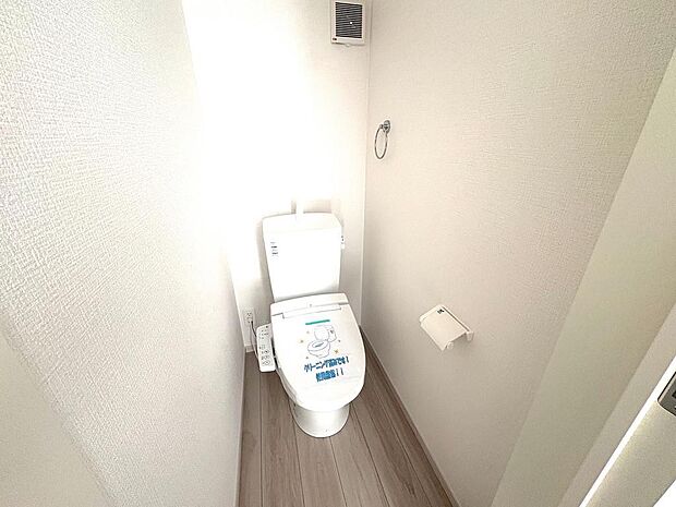 1階と2階にトイレがあるので、朝の渋滞もなくご家族が病気などの時にも便利です。