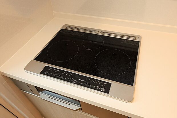 お手入れも楽々IHクッキングヒーター