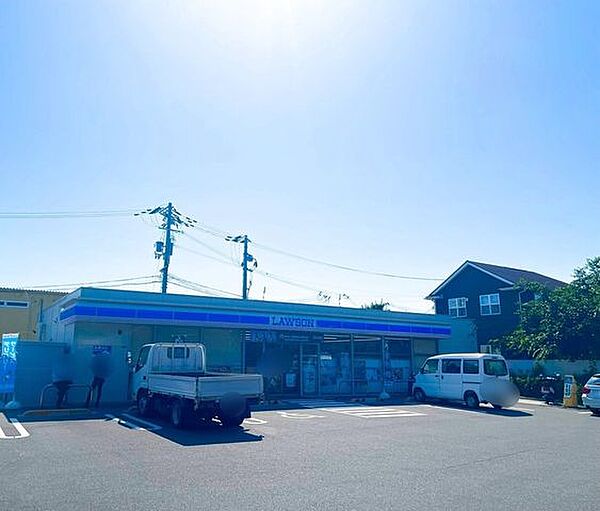 ローソン和泉山荘町店 1370m