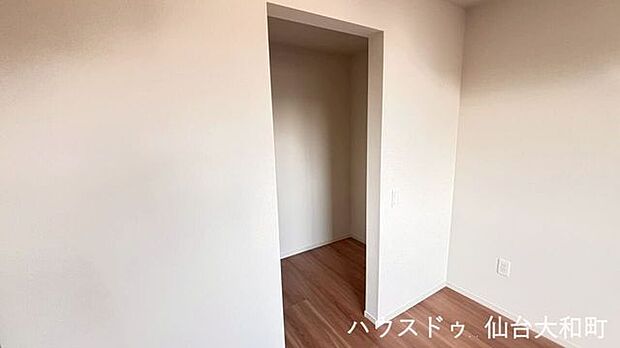 主寝室にはウォークインクロゼット付き