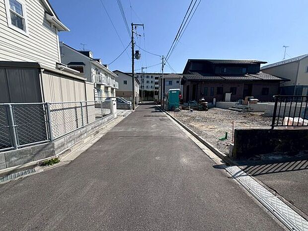 前面道路含む現地写真