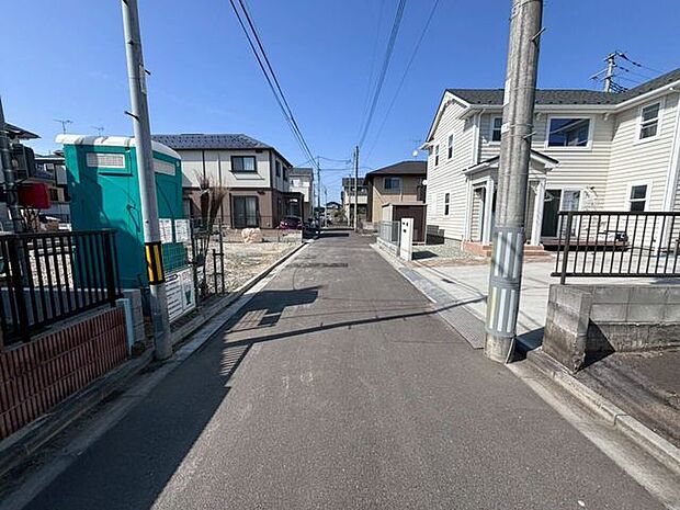 前面道路含む現地写真