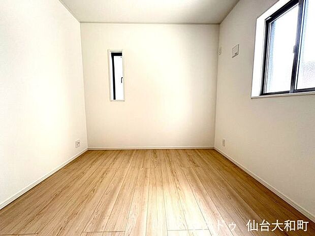 納戸は室内干し用の家事室としても活用できそうです(^^)/