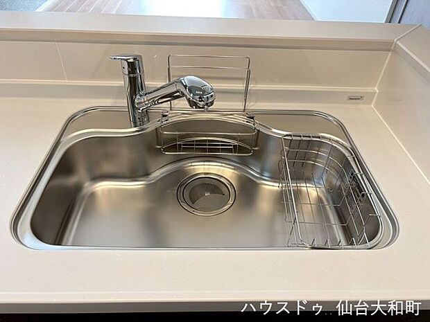 毎日のお手入れもラクなステンレスシンク