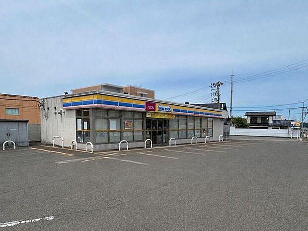 ミニストップ南光台東店 700m