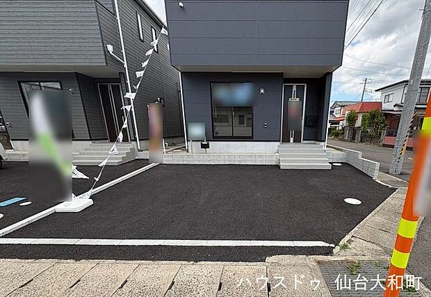 並列での駐車がしやすい駐車スペース♪