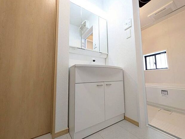 同メーカー参考写真
