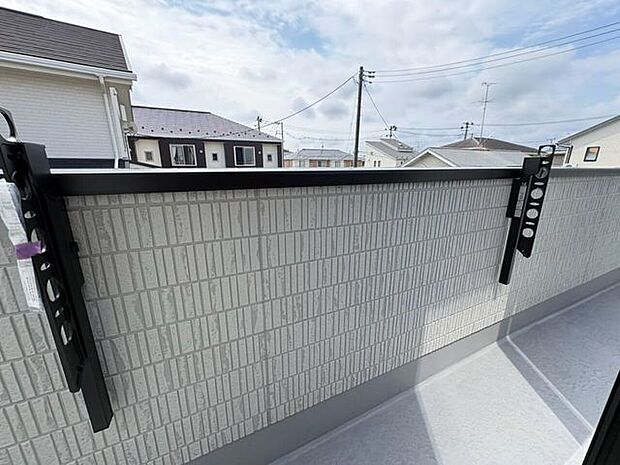 物干し金具付きのバルコニー