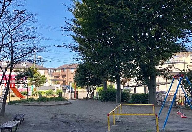 一本杉町公園 290m