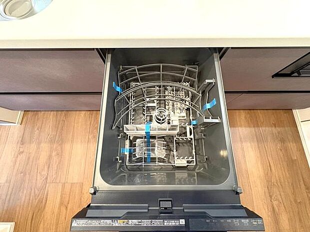 食後の片付けもラクラク♪ 節水効果も高い食器洗浄乾燥機