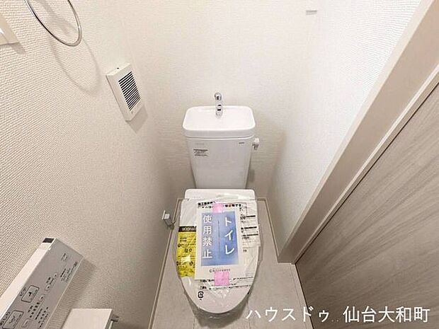 温水シャワーの清潔さと、簡単お手入れでストレスフリー