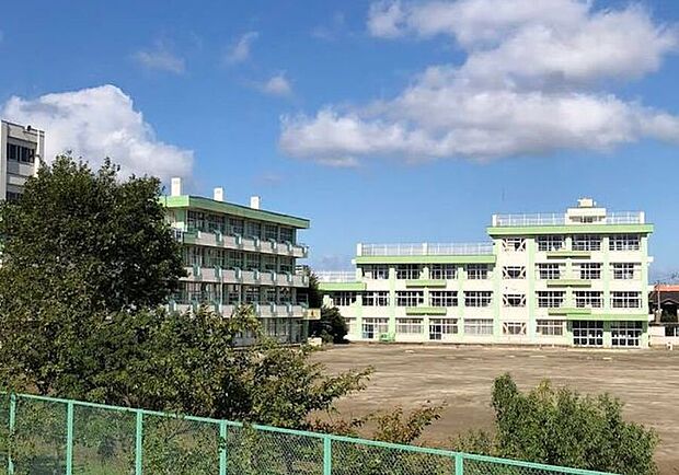 仙台市立若林小学校 710m