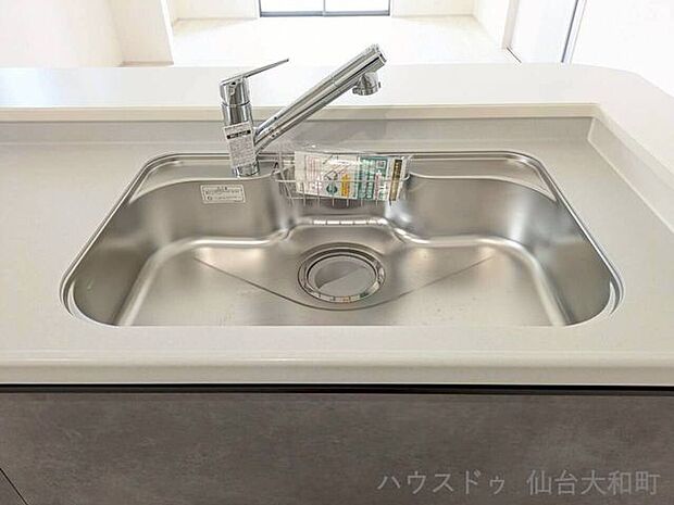 浄水器一体型ハンドシャワー水栓