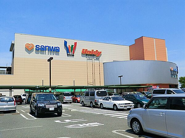 三和 若葉台店（769m）